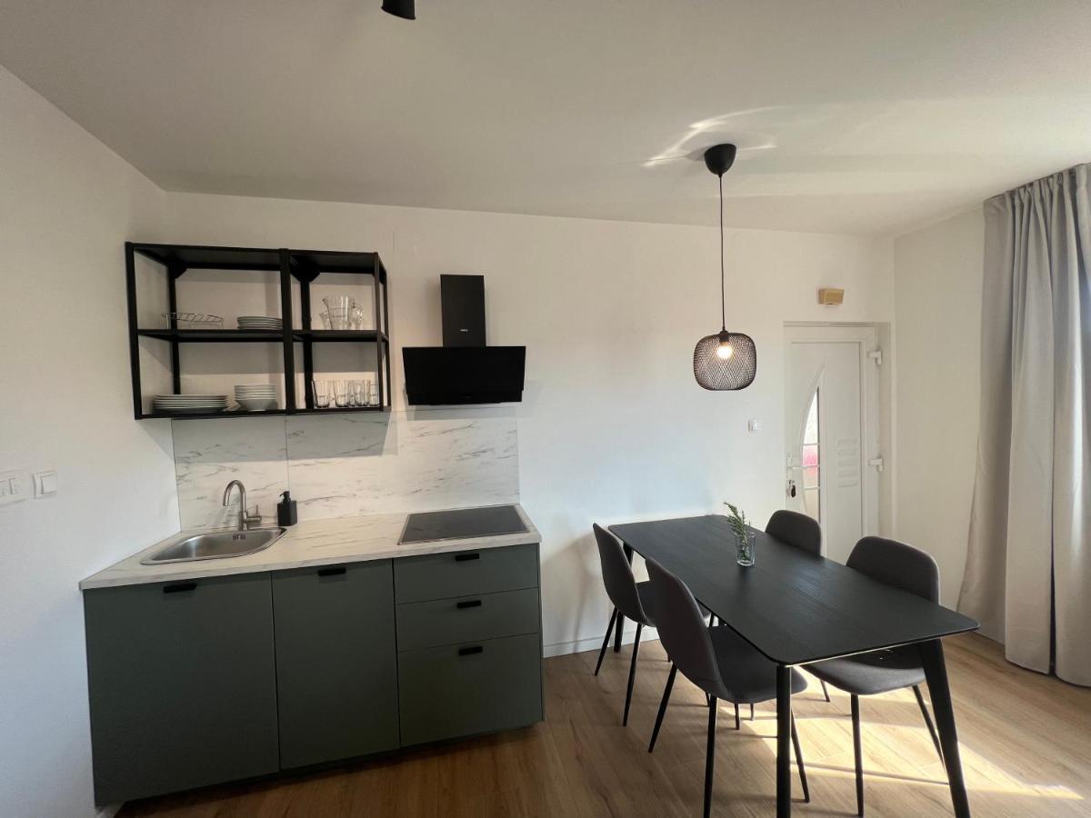 The One By Moro Apartment วานตาชิชี ภายนอก รูปภาพ
